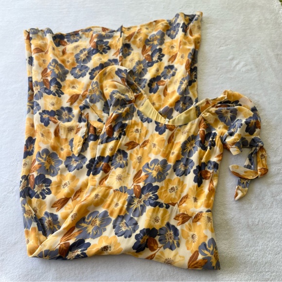 Reformation Meredith Yellow Floral Midi Dress in Terrazza Floral Size 8 - Picture 5 of 12